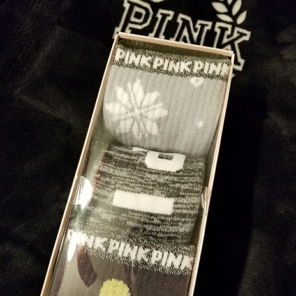 🛑SOLD🛑VS Pink socks - Picture 4 of 4